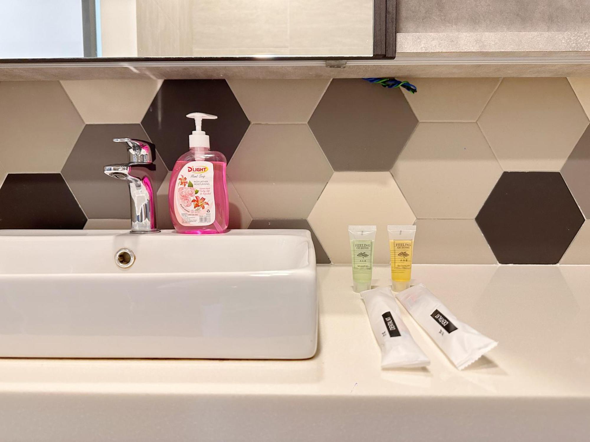 Ceylonz Suites Klcc By Staybliss كوالالمبور المظهر الخارجي الصورة